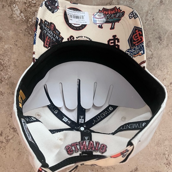 New Era San Francisco Giants Cap - Never Worn - Picture 5 of 7